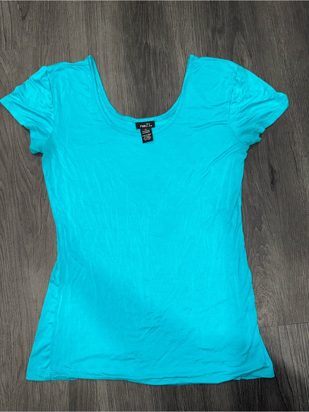 Rue21 Scoop Neck Tee